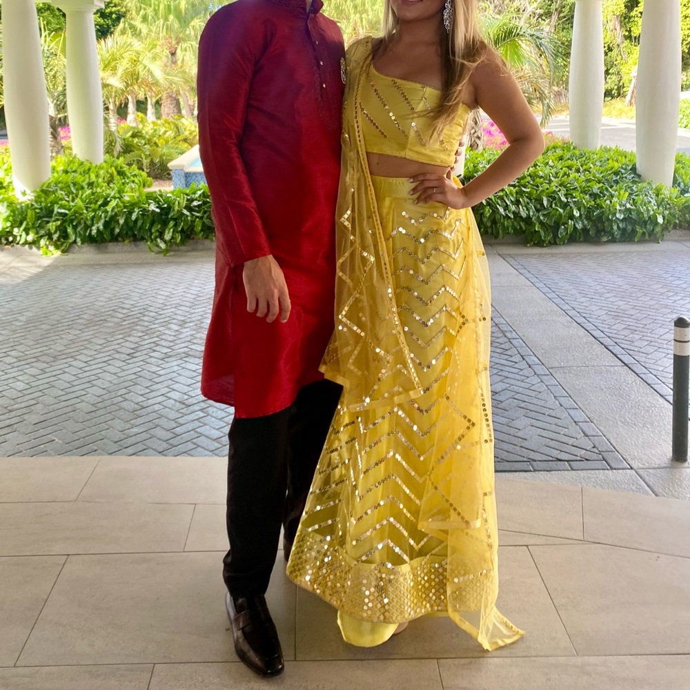 Lehenga Yellow size 6-8